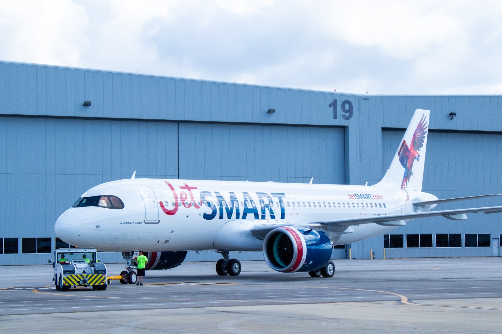 El MinCIT y JetSMART se unen para impulsar el desarrollo turístico del suroccidente colombiano