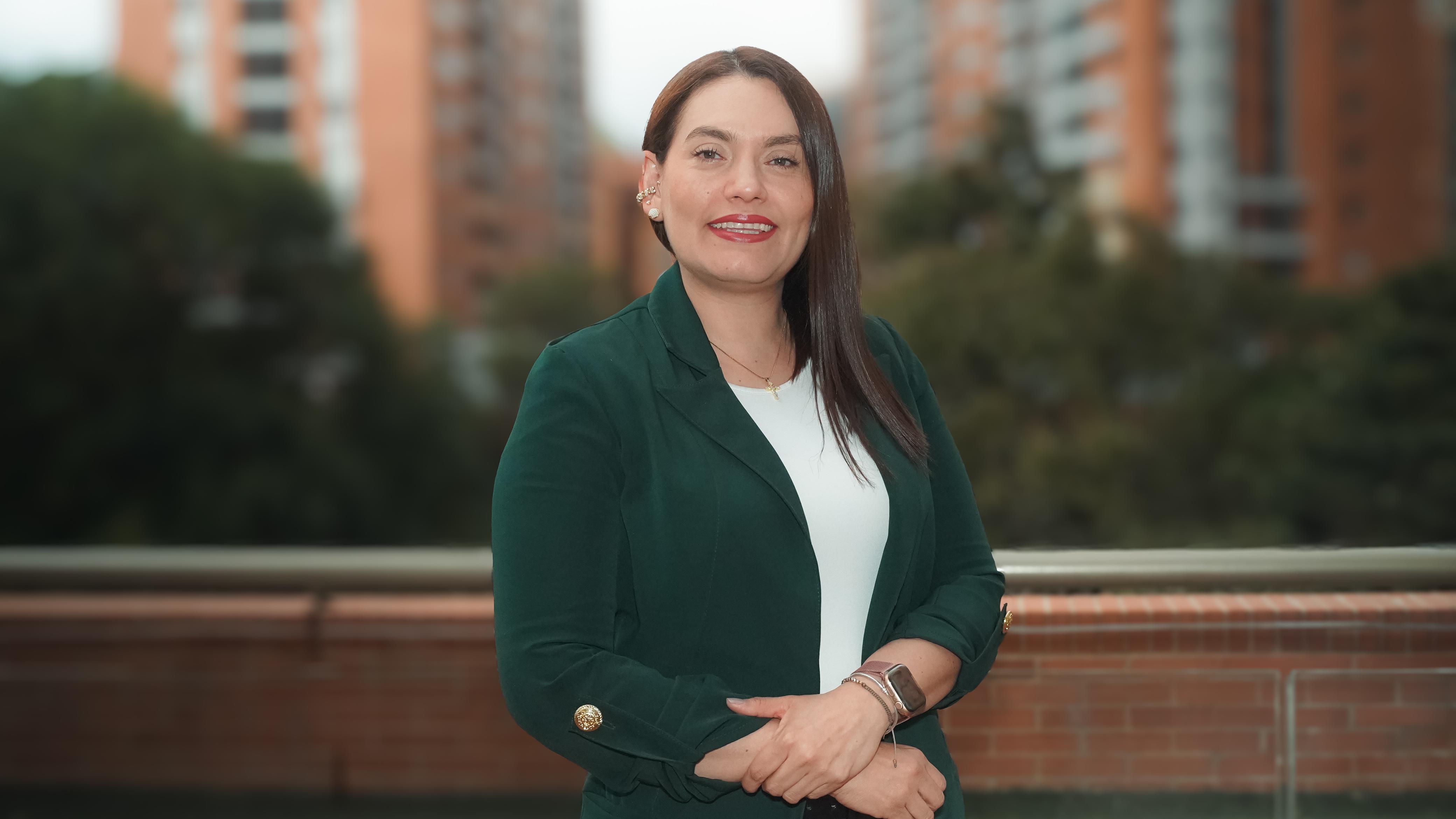 Directora Legal Directora Legal
